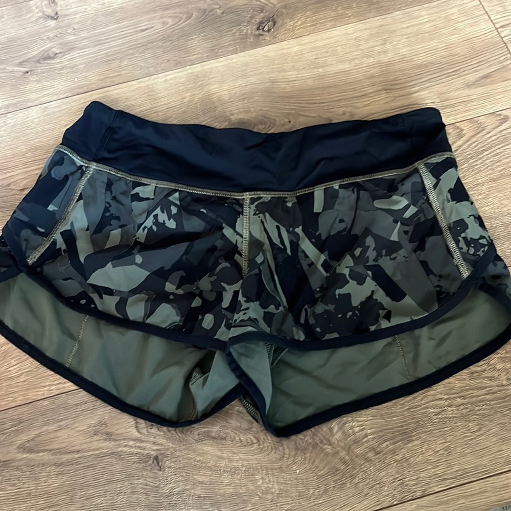 Lululemon speed short- size 4